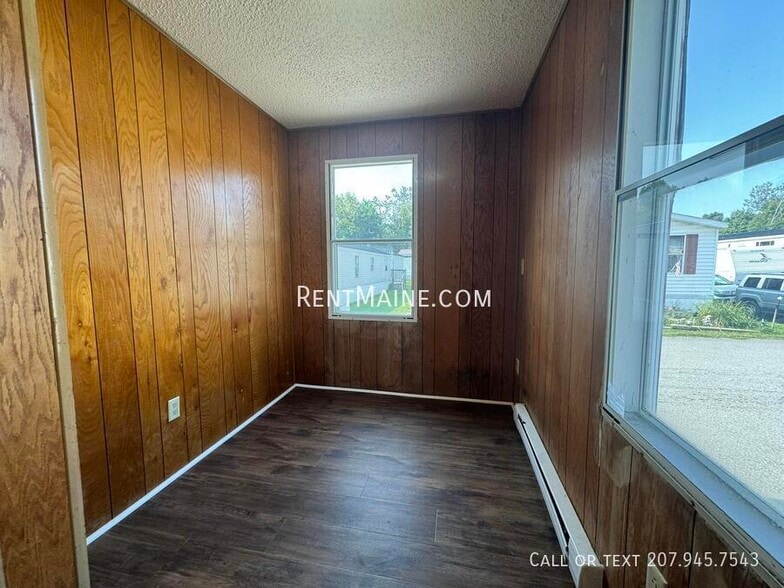 Building Photo - 8 Goodwin Lp