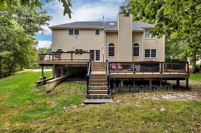 Building Photo - 113 Lighthouse Ln