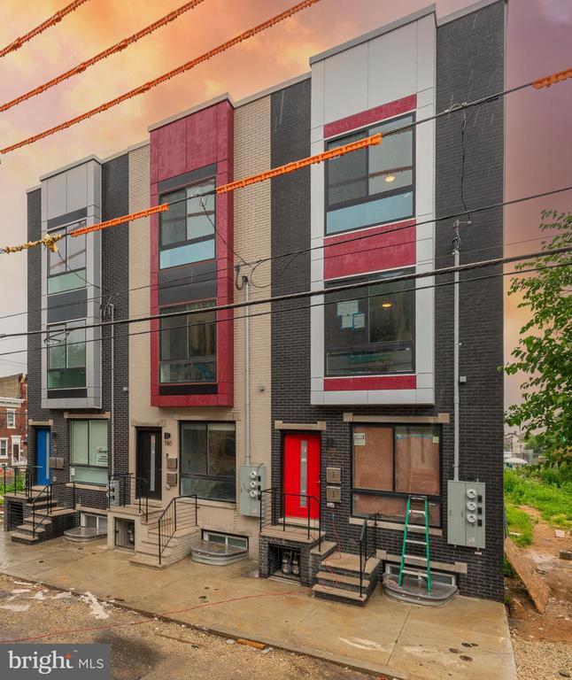 Building Photo - 143 W Huntingdon St