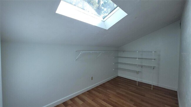 Building Photo - 7019 SW 44 Ave