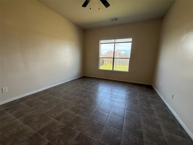 Building Photo - 2226 Dawn Shadow Way