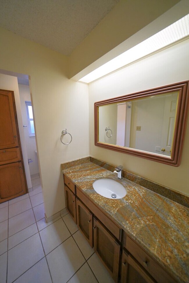 Building Photo - 4211 Colonneh Trail