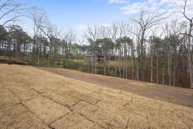 Building Photo - 40 Banff Dr