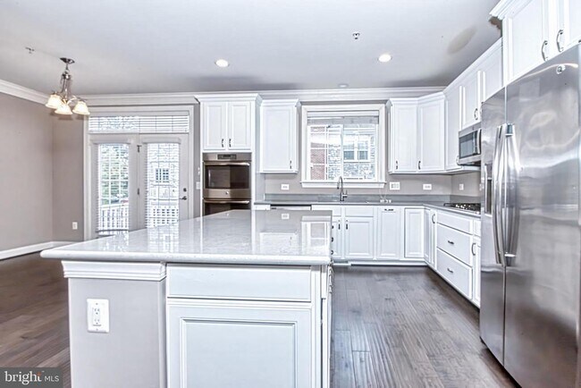 Building Photo - 4302 Edosomwan Ln