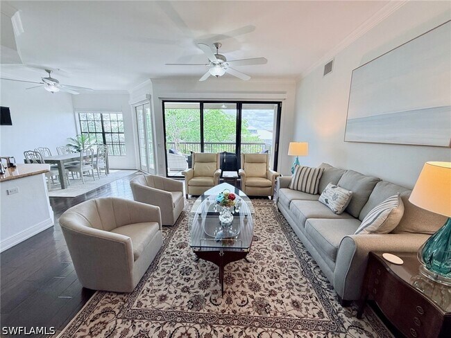 Building Photo - 705 10th St S