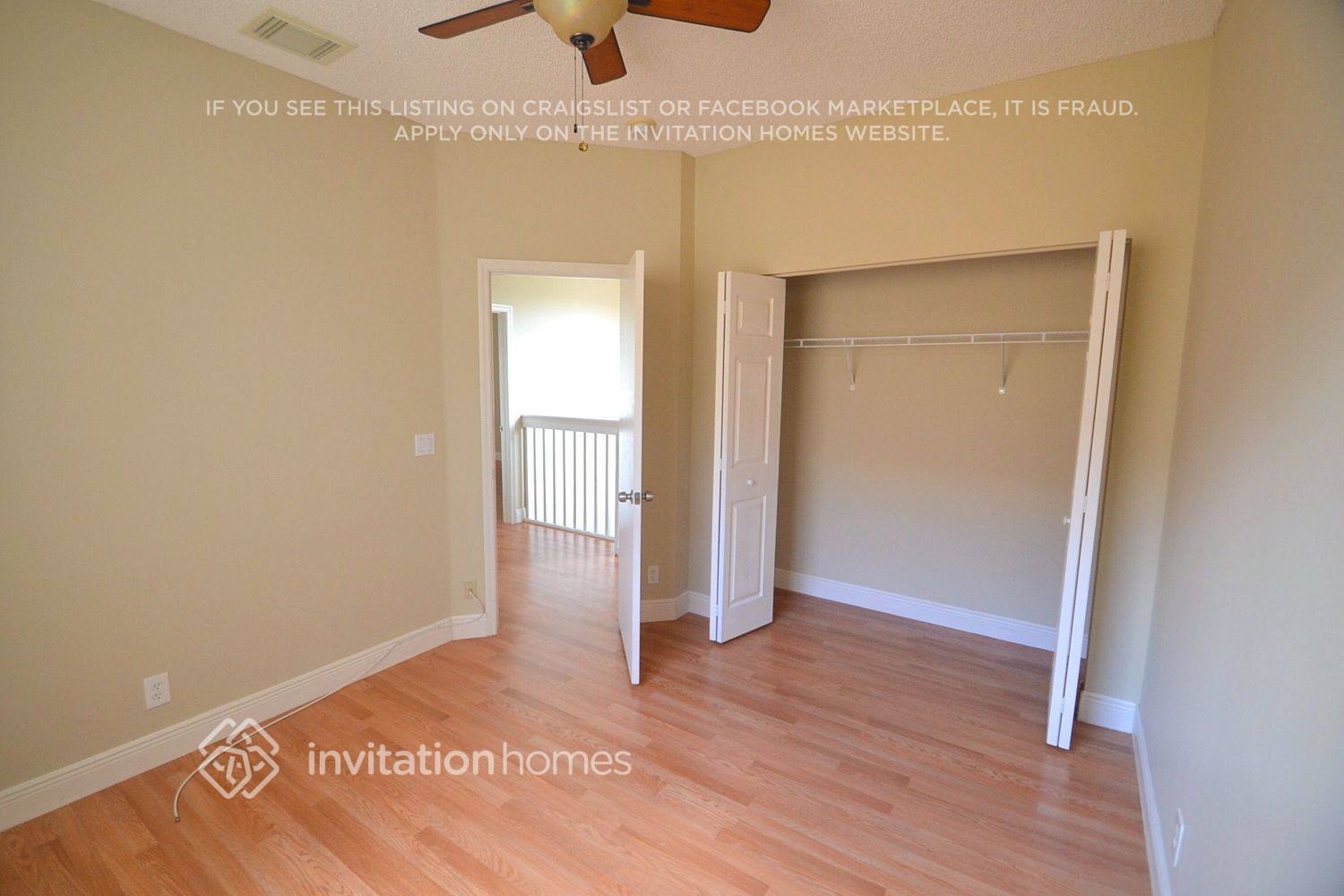Building Photo - 3728 SW 50th Ct