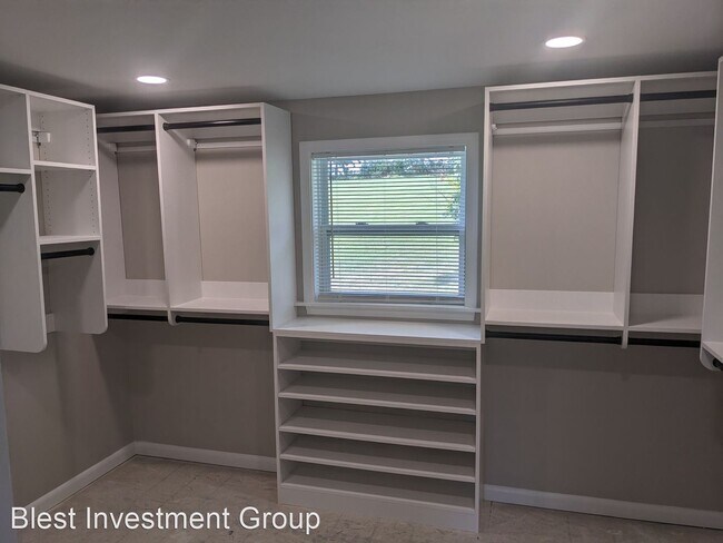 Building Photo - 5 br, 2.5 bath House - 349 Fort Cherry Road