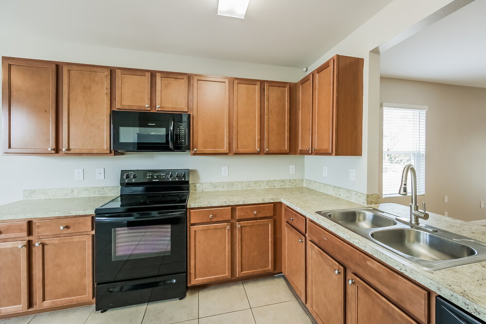 Building Photo - 627 SW 27th Terrace