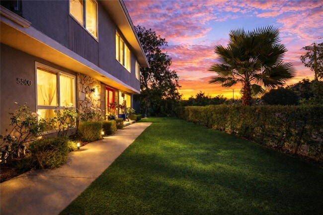 Building Photo - 5500 Blanco Ave