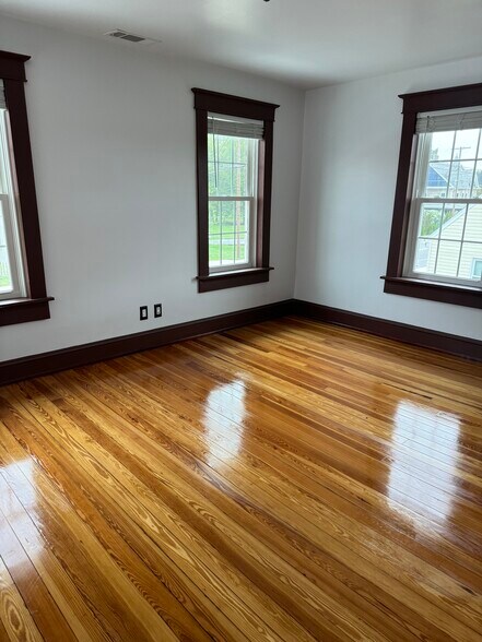 2nd floor bedroom - 925 Francis Scott Key Hwy