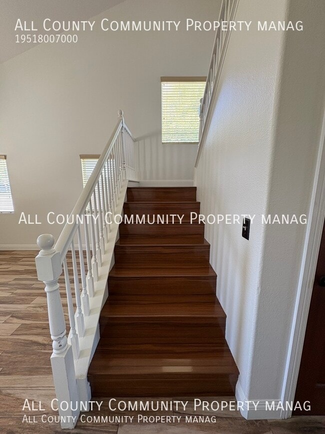 Building Photo - 26836 Hanford St