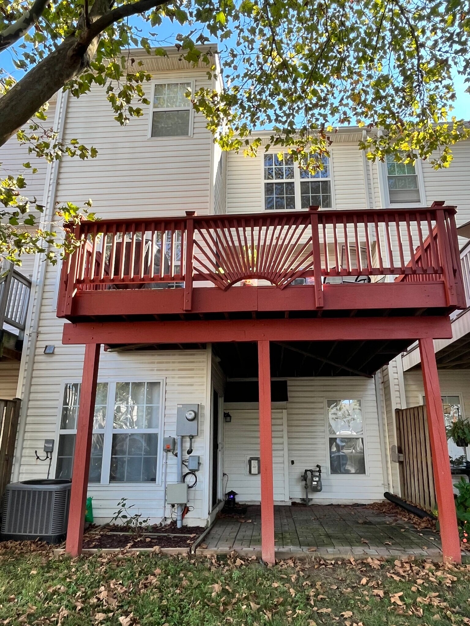 Building Photo - 43458 Laidlow St