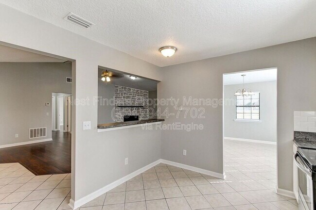 Building Photo - 4428 Pilgrim Way