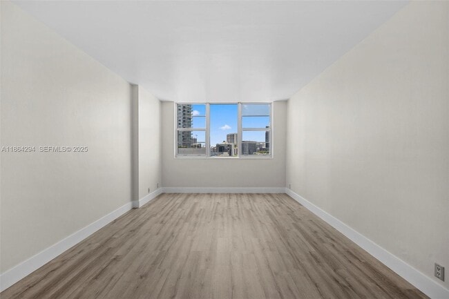 Building Photo - 3301 NE 5th Ave