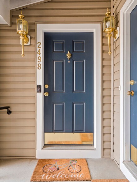 Building Photo - 2498 Curie Ct