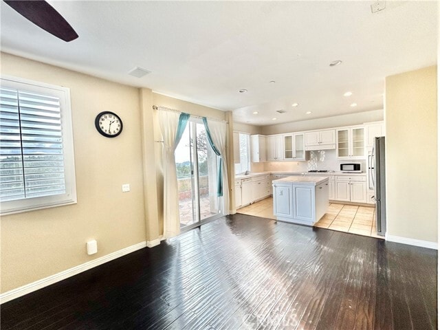 Building Photo - 8284 E Loftwood Ln