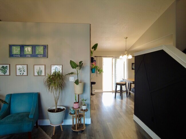 Building Photo - 3551 S Payette River Ave