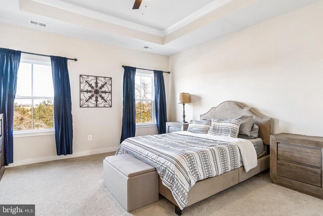 Building Photo - 131 Burkwood Ter