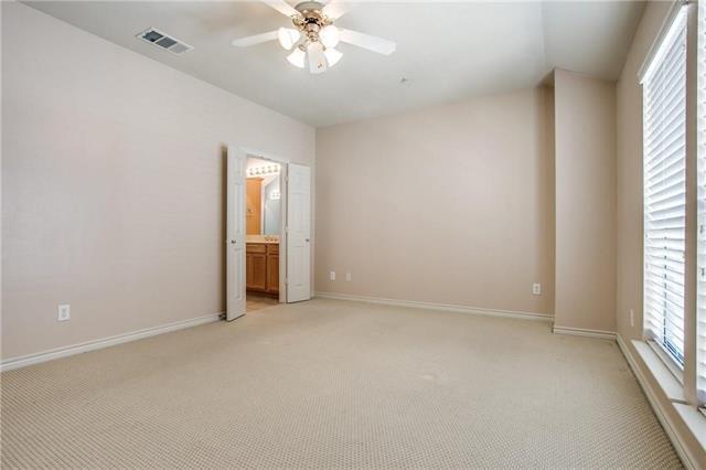 Building Photo - 2415 Stutz Dr