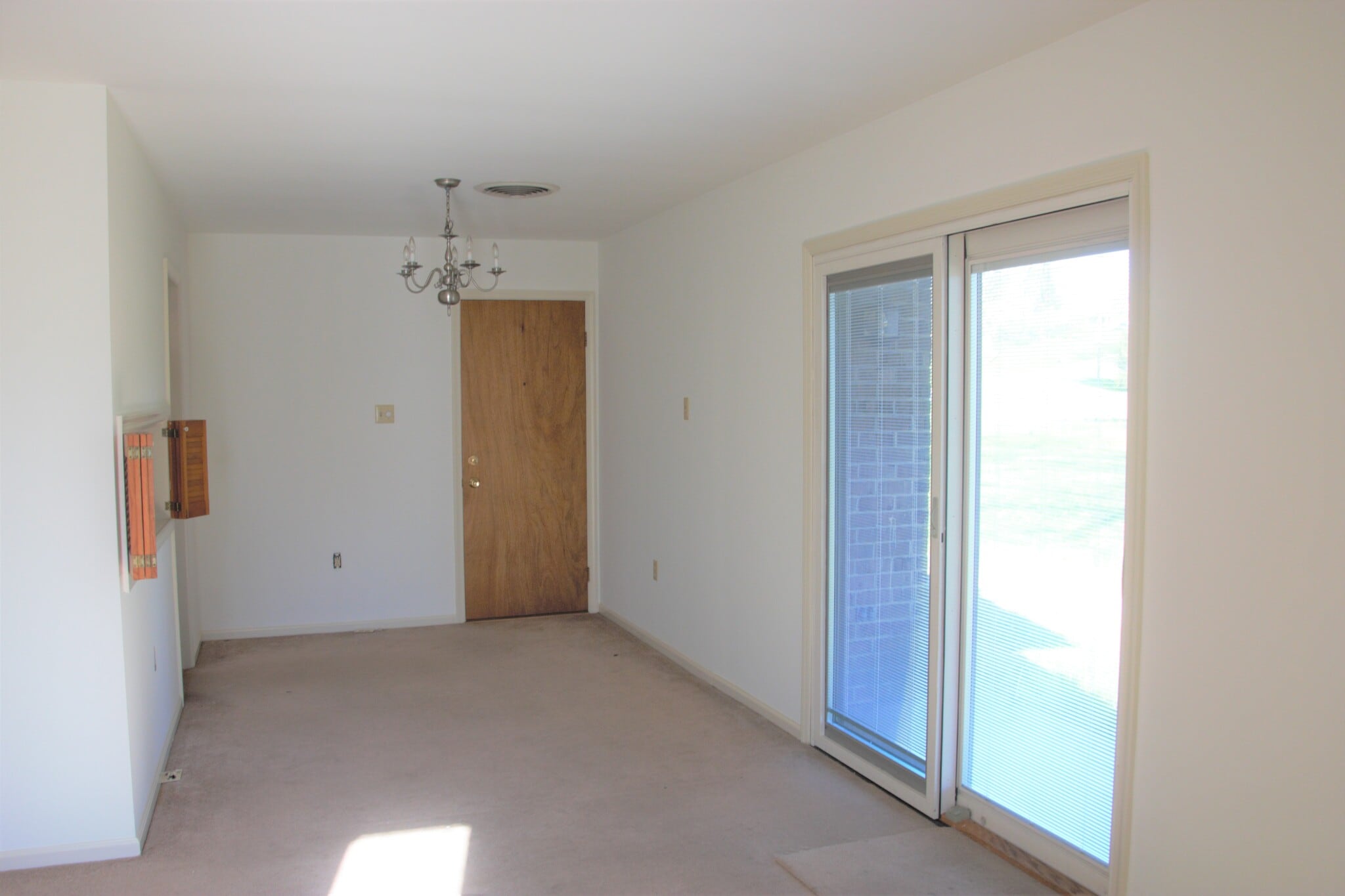 Dining Room - 785 Radio Rd