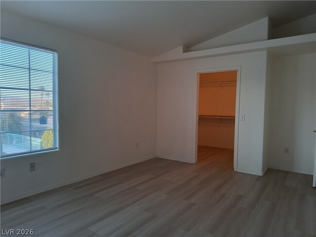 Building Photo - 1401 N Michael Way