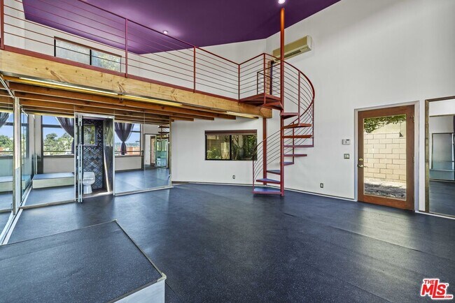 Building Photo - 2222 Bancroft Ave