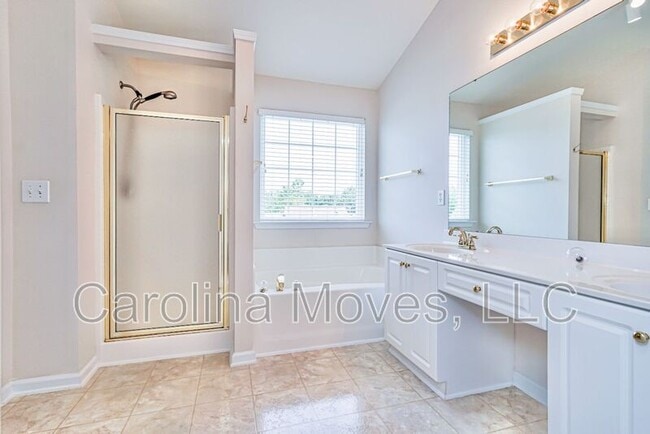 Building Photo - 317 Waterton Way
