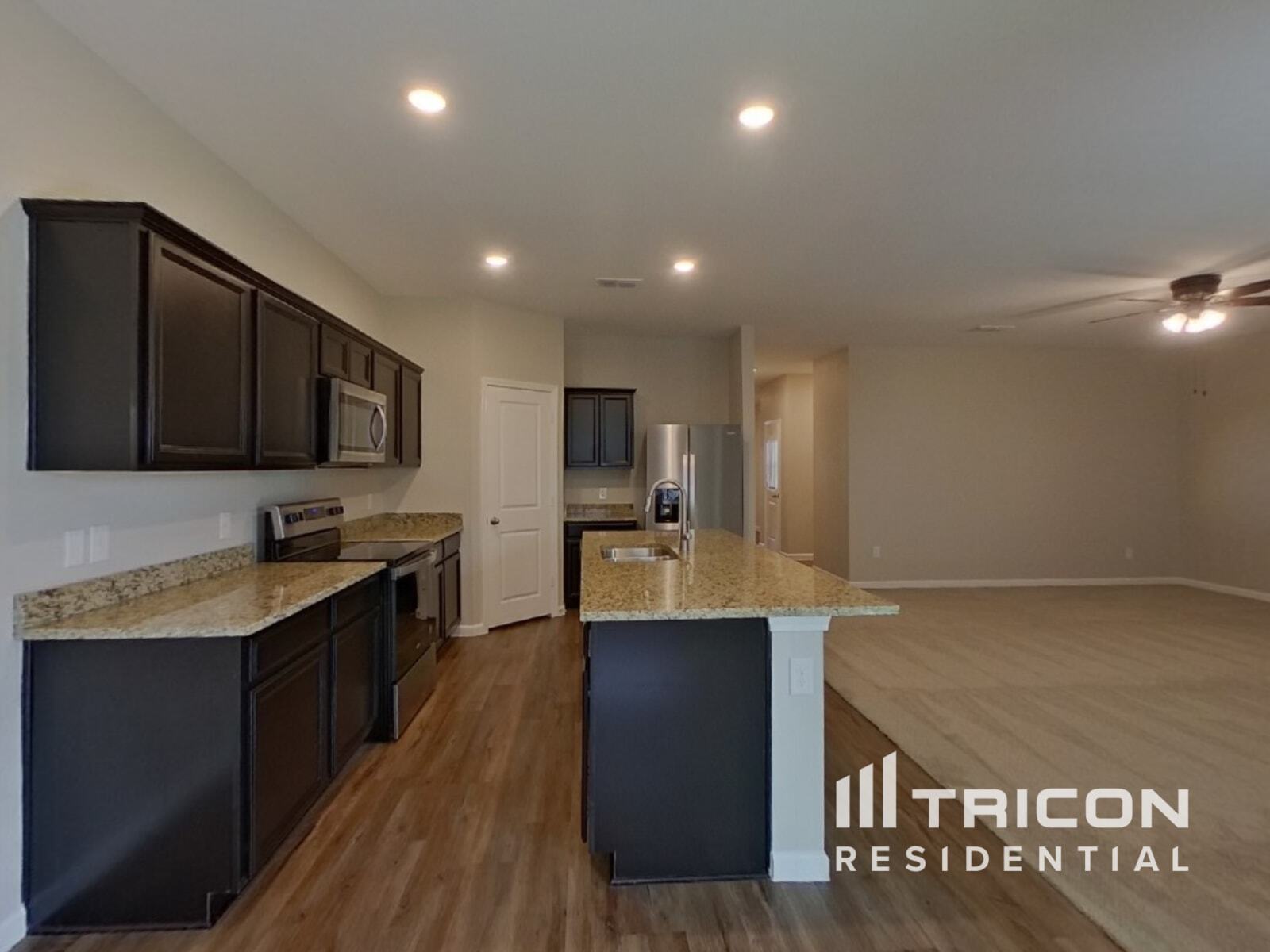 Building Photo - 10352 Jameson Ln
