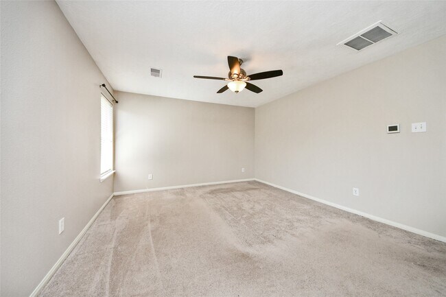 Building Photo - 2602 Desert Sage Dr