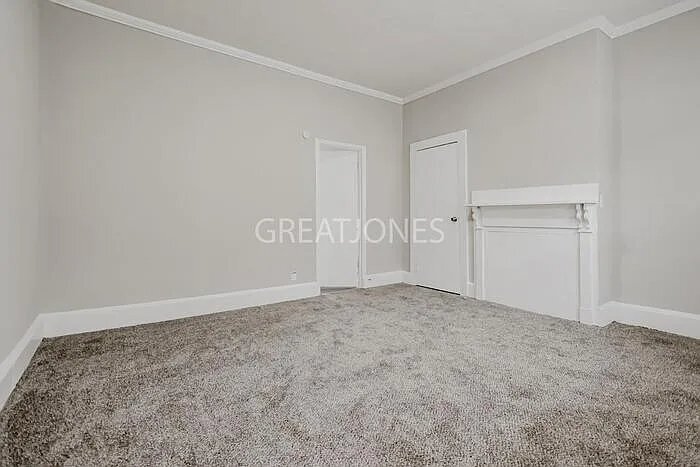 Building Photo - 8 Beechwood Heights