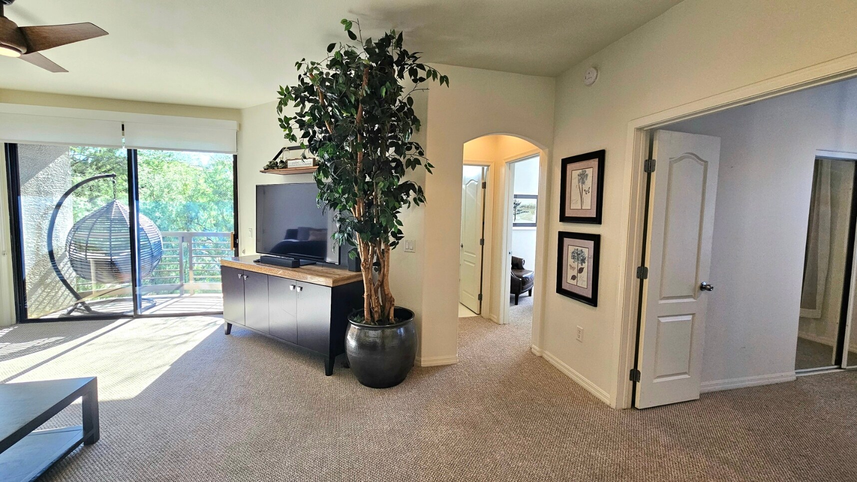 Building Photo - 6900 E Princess Dr