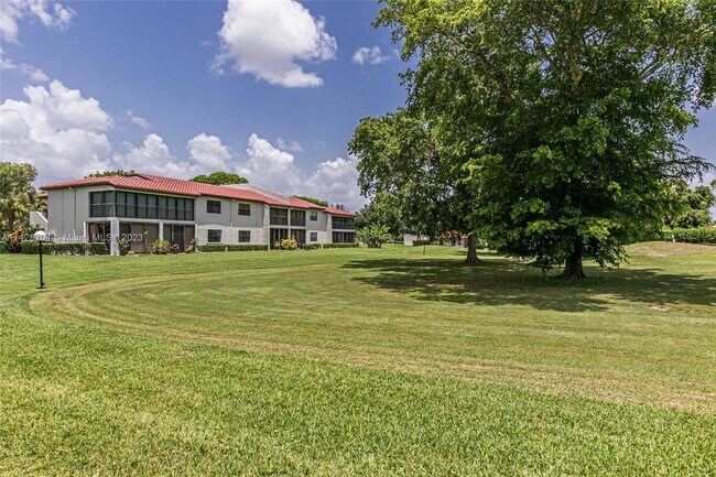 Building Photo - 21559 Cypress Hammock Dr