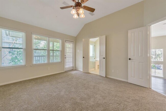 Building Photo - 27 Bethany Bend Dr
