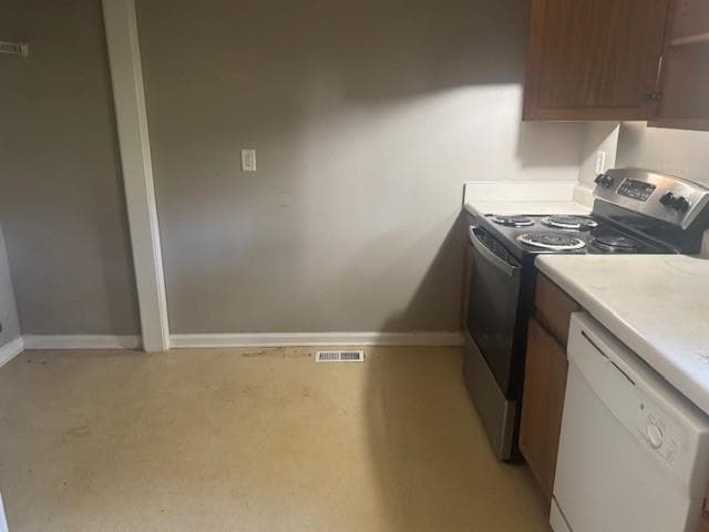 Building Photo - 5380 Archer Ave