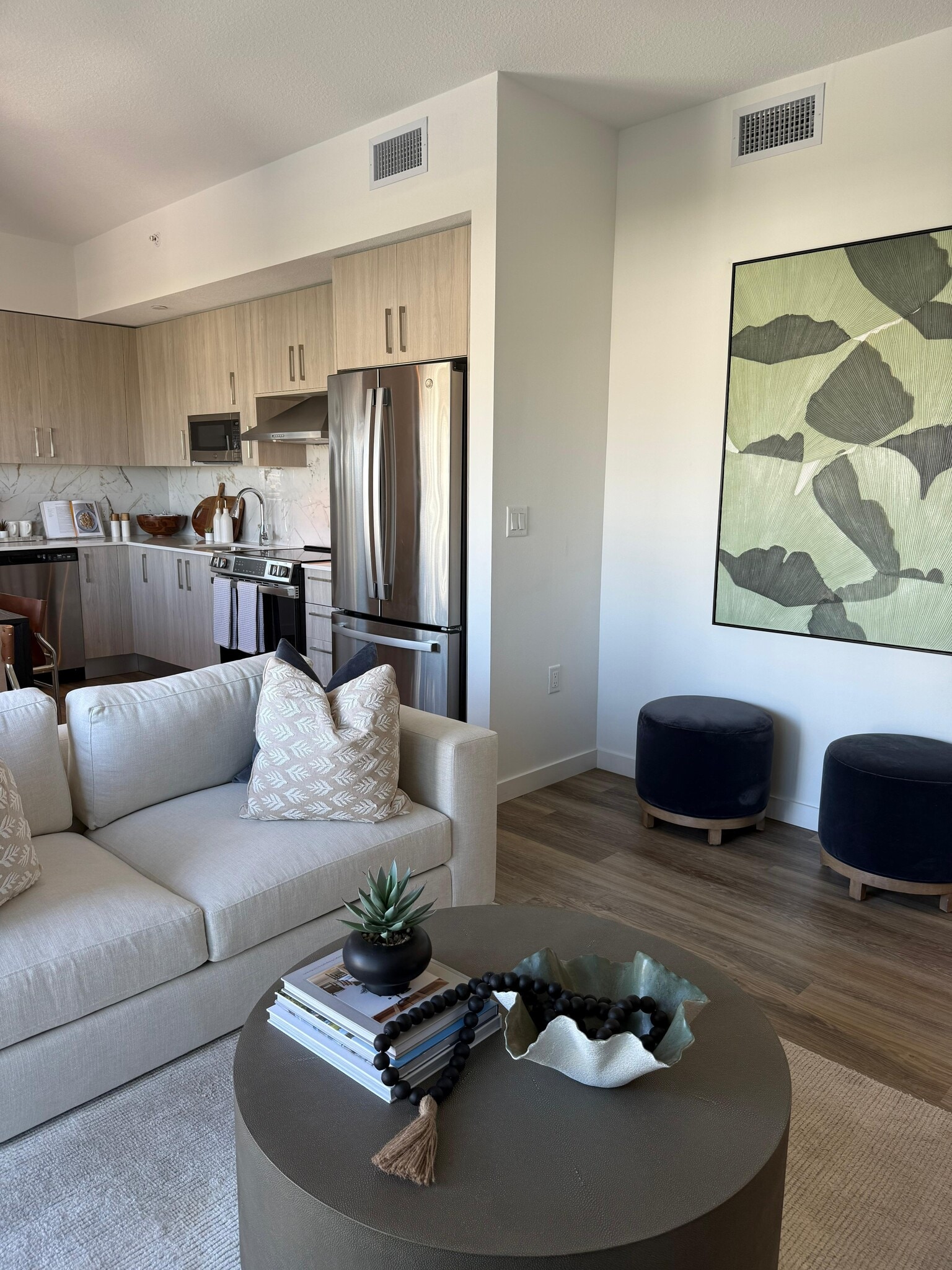 Building Photo - 676 NW 2nd St