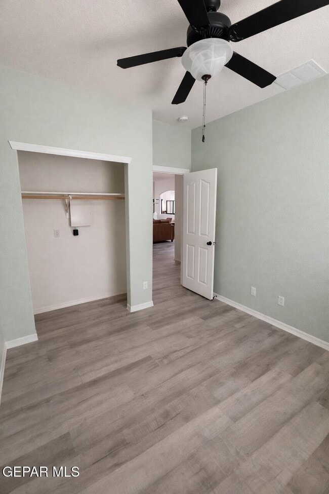 Building Photo - 5525 Jim Castaneda Dr