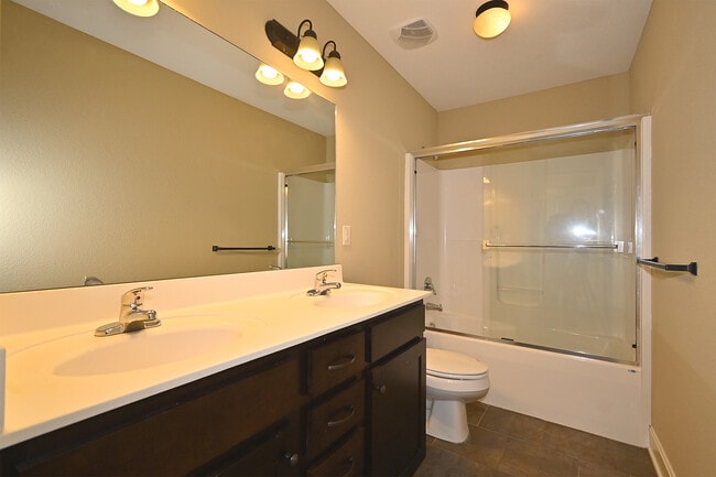 Building Photo - 12342 Fox Creek Dr