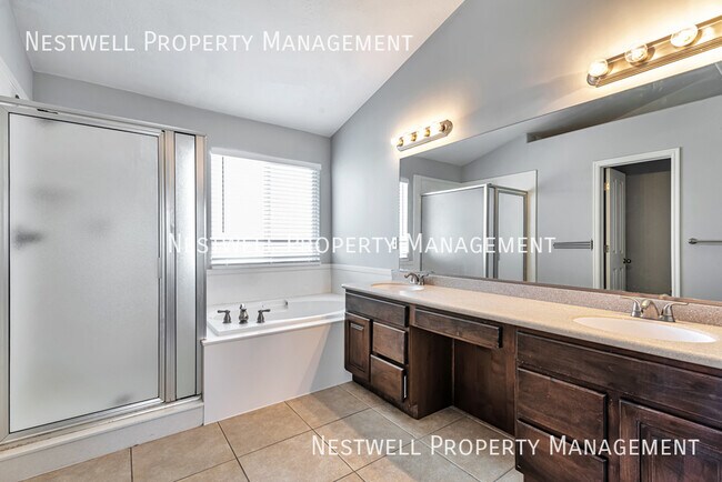 Building Photo - Beautiful Lehi Home in Prime Location!