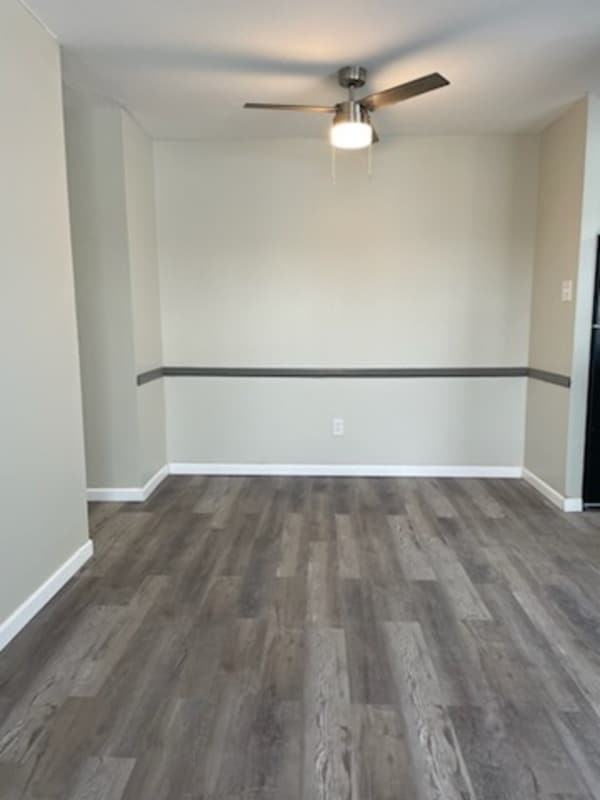 Building Photo - 5149 Southgreen Dr