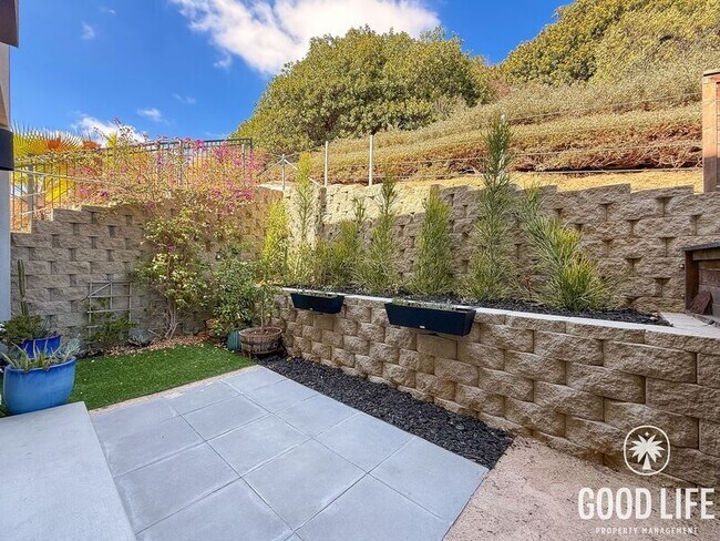 Building Photo - 10432 Harlow Cir