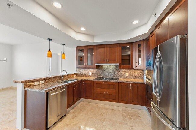 Building Photo - 3630 Gardens Pkwy
