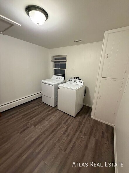 Building Photo - 5110 S Pearl St