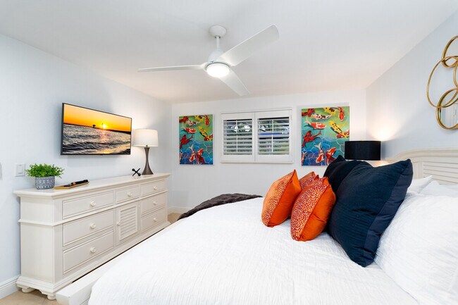 Building Photo - 149 Beachcomber St