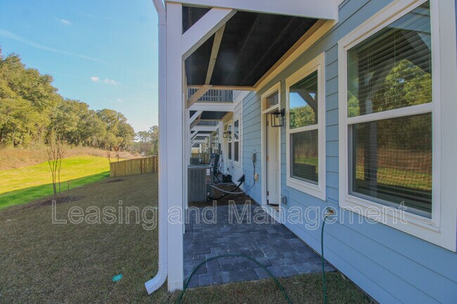 Building Photo - 406 Katies Scenic Ct