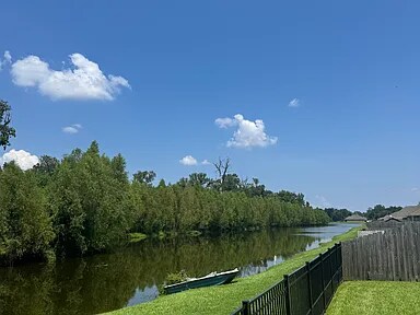 Building Photo - 1338 Shadow Bluff Dr