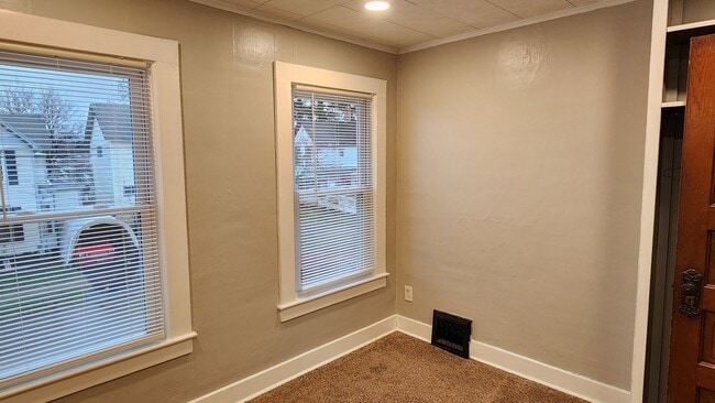 Building Photo - Three Bedroom Single Family Home in Olean NY! Remodeled and in Beautiful, Clean, and Move in Read...