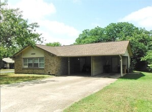 Building Photo - 10802 Lambert Cir