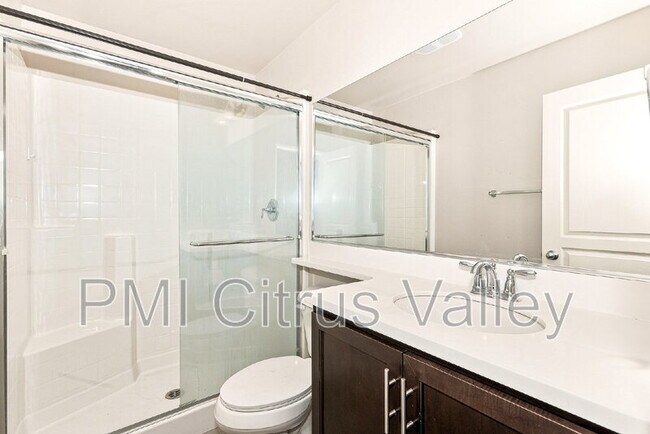 Building Photo - 24613 Round Meadow Dr