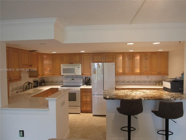 Building Photo - 1101 River Reach Dr