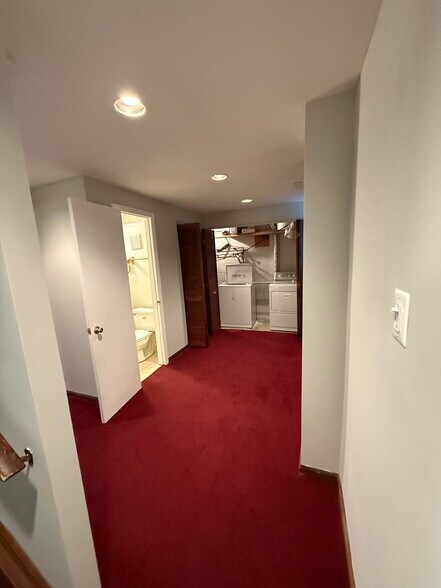 basement - 3415 Castle Way